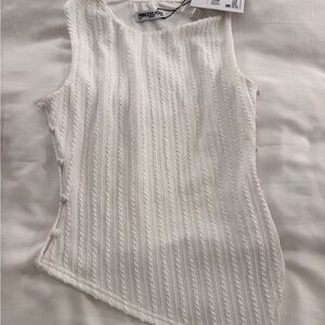 NWT Princess Polly Yulkie Top White 
 Sleeveless Top